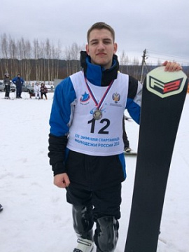 Поможем молодому сноубордисту с инвалидностью попасть на Чемпионат Мира 2017
