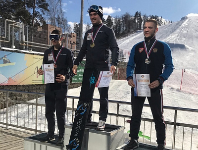 Медали петербургских слабослышащих сноубордистов на чемпионате России